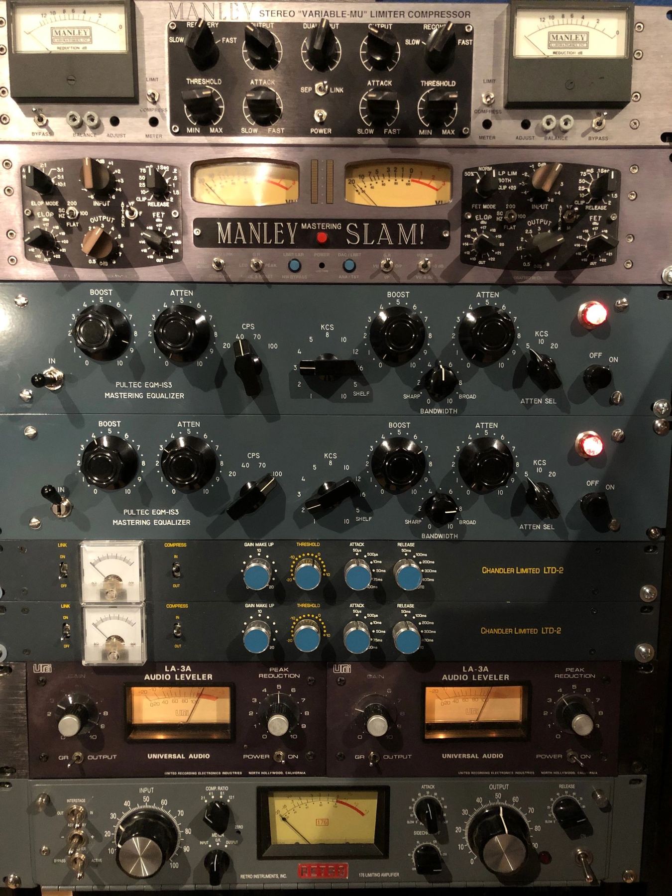 Manley Variable Mu compressor and Pultec EQM-1S3 equalizer in the rack